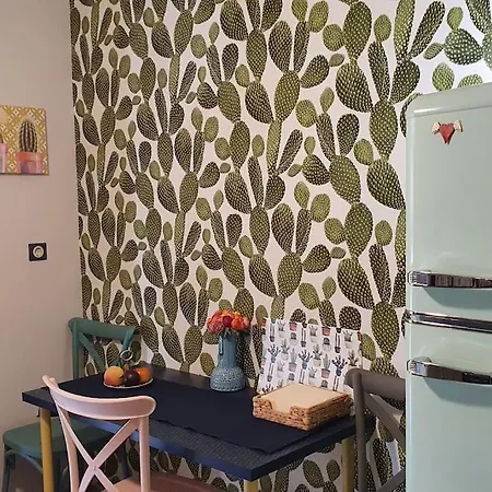 Quiet Ap 15'walk From Historical Old Town Appartamento *