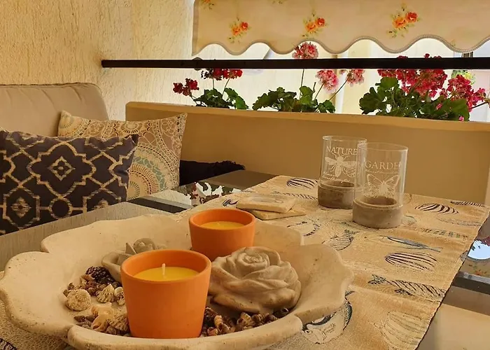 Quiet Ap 15'walk From Historical Old Town شقة نافبليو