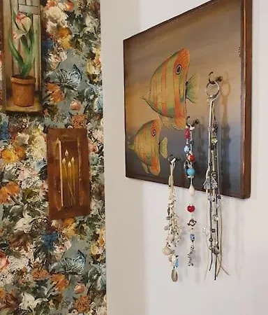 Quiet Ap 15'walk From Historical Old Town Апартаменты