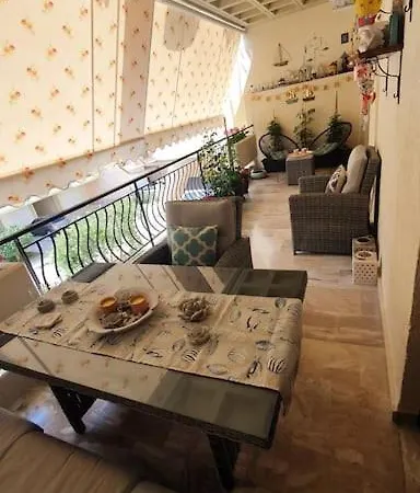Quiet Ap 15'walk From Historical Old Town Apartment *
