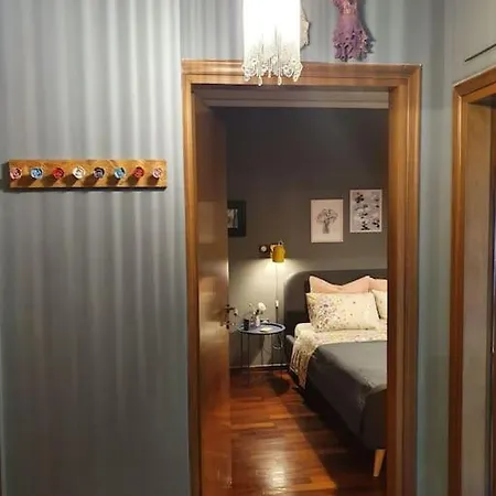 Quiet Ap 15'walk From Historical Old Town Apartment *