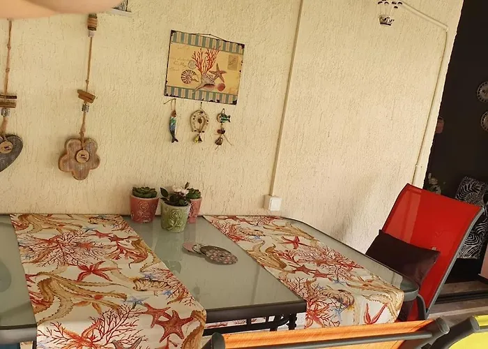 Lägenhet Quiet Ap 15'walk From Historical Old Town