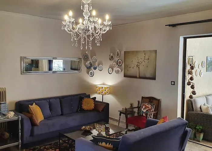 Quiet Ap 15'walk From Historical Old Town Lägenhet *